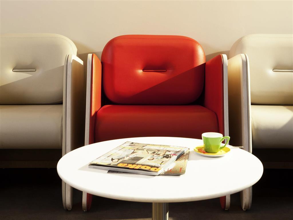 Ibis Styles Nantes Centre Place Graslin Екстериор снимка