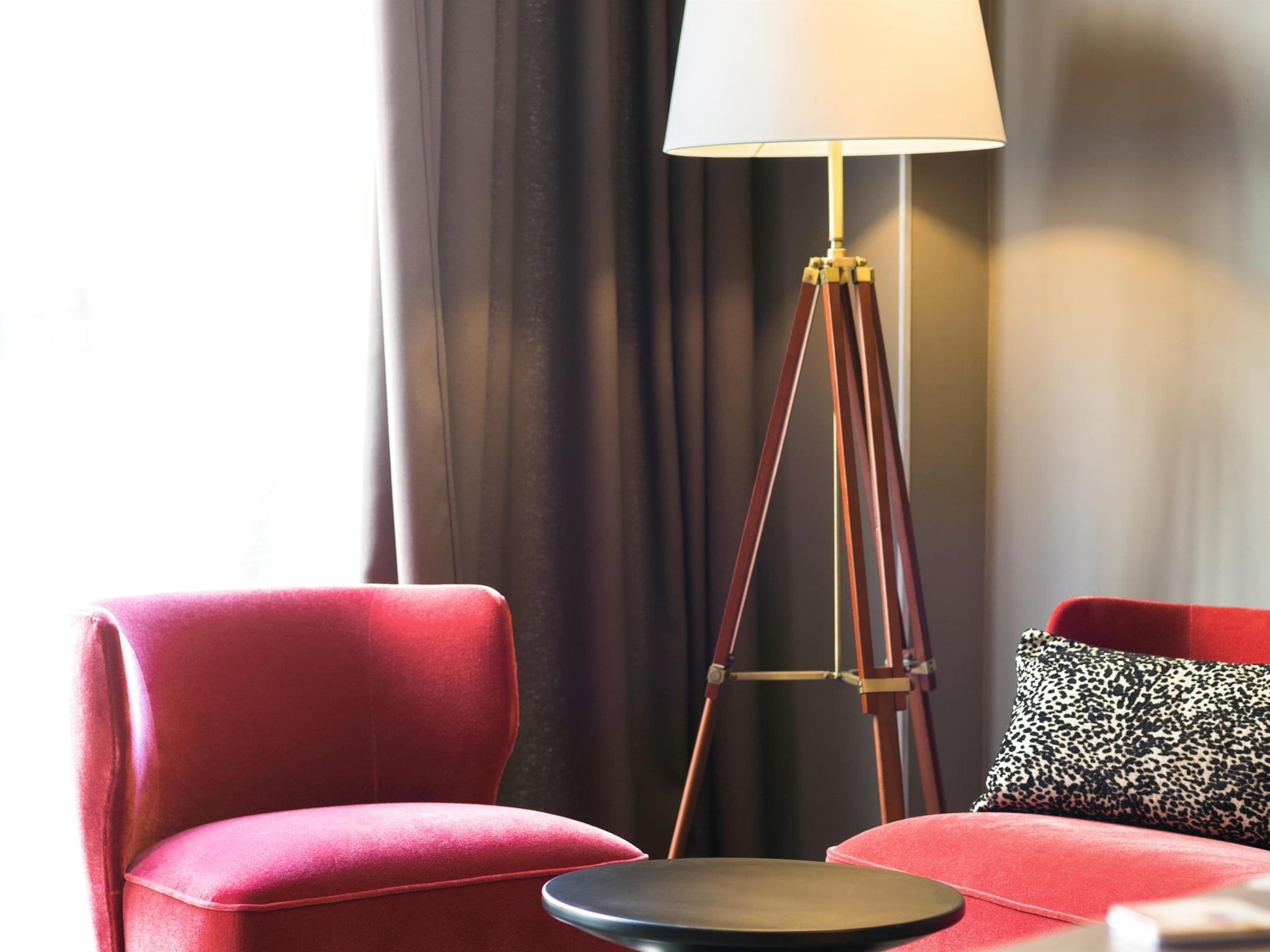 Ibis Styles Nantes Centre Place Graslin Екстериор снимка