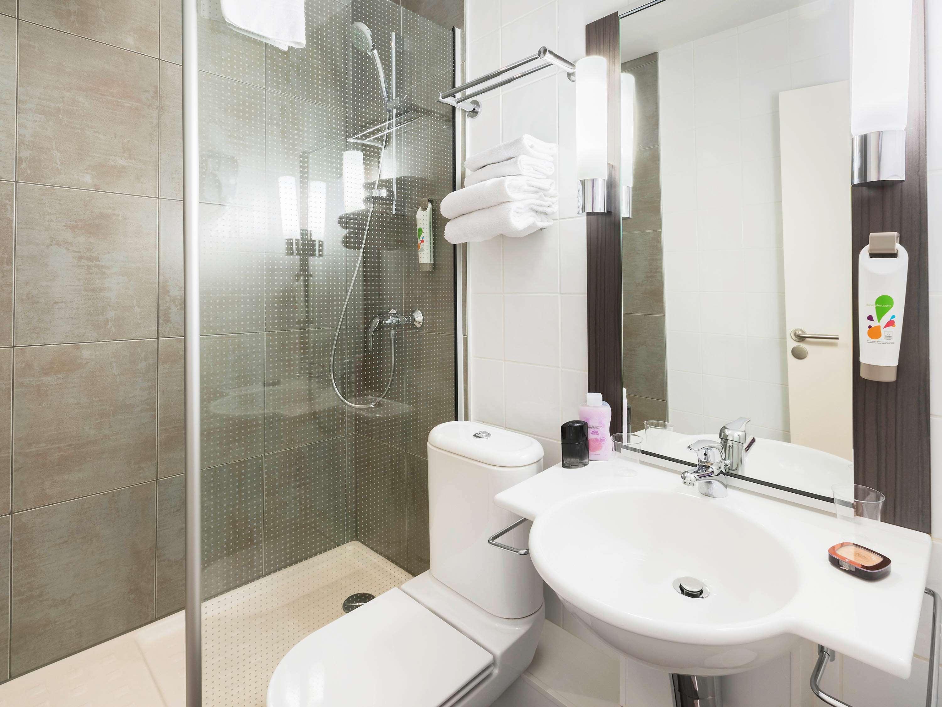 Ibis Styles Nantes Centre Place Graslin Екстериор снимка